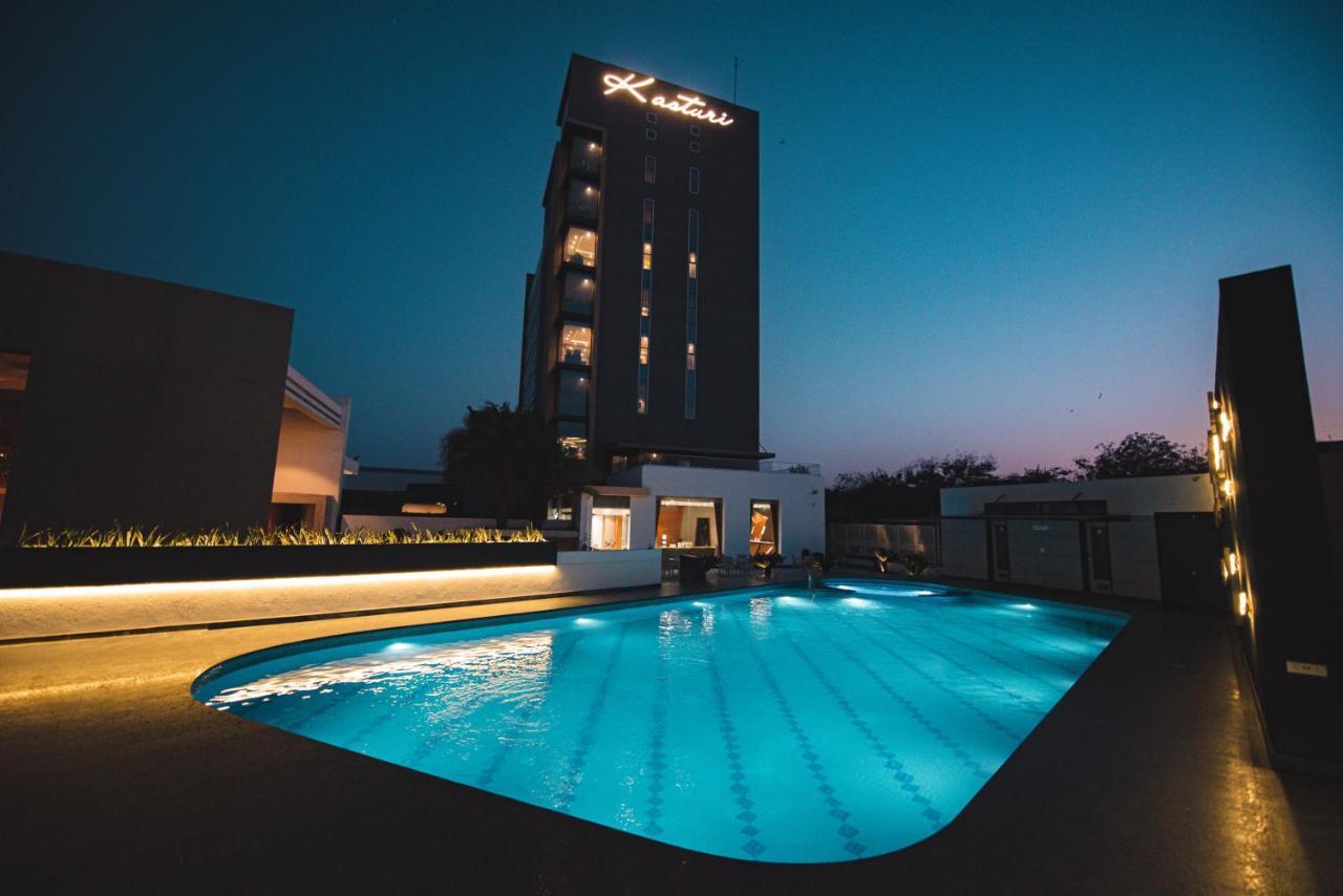 Hotel Kasturi Orchid Pāl Exterior foto